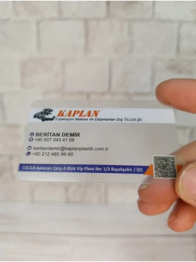 Şeffaf Kartvizit Örnek Çalışmaları
