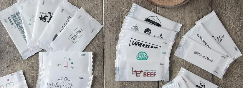 Restoranlar İçin Baskılı Islak Mendil ve Peçete Kullanımının Önemi